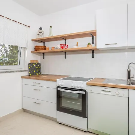 3 Bedroom Pet Friendly In Dom wakacyjny Omišalj