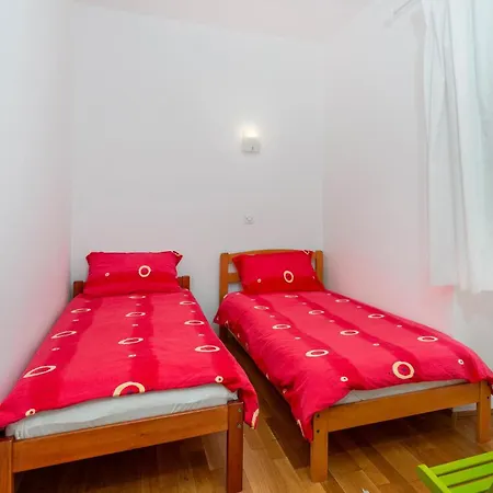 3 Bedroom Pet Friendly In Omišalj