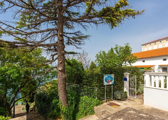 3 Bedroom Pet Friendly In Omišalj